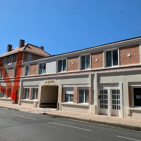 Le Grillon Cosy アパート *