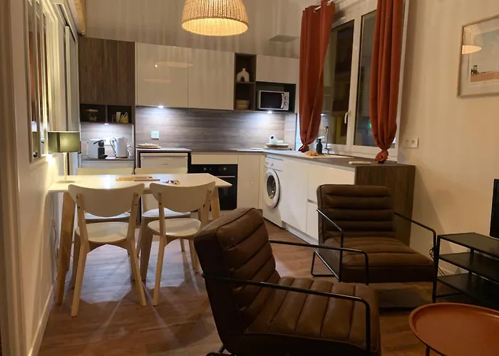 Le Grillon Cosy アパート