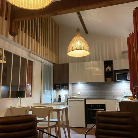 Le Grillon Cosy