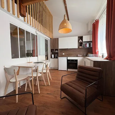 Le Grillon Cosy Apartment *